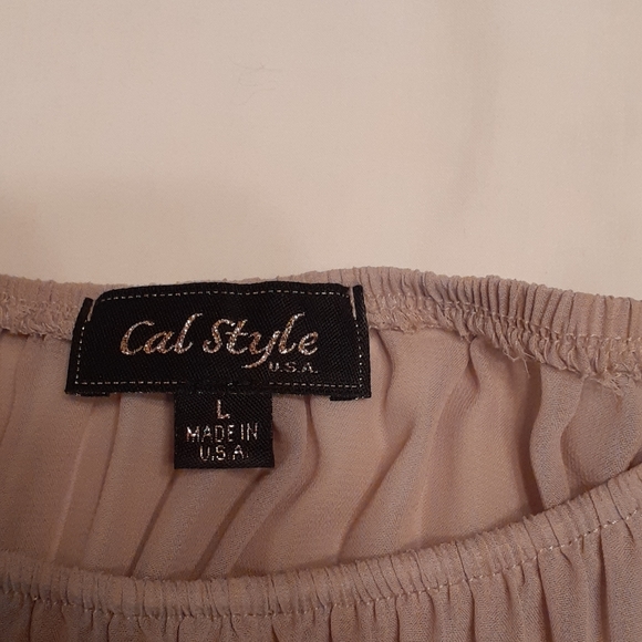 💋Cal Style usa, Large, Nude/Champagne color - Picture 4 of 8